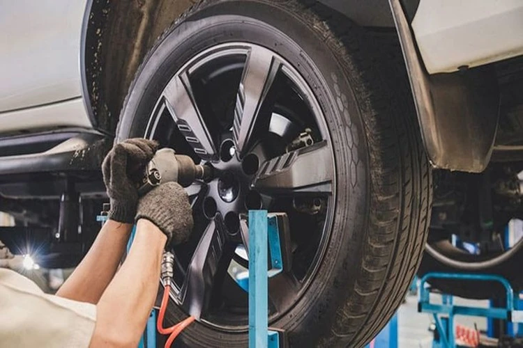 Viranşehir Oto Lastik Tamircisi